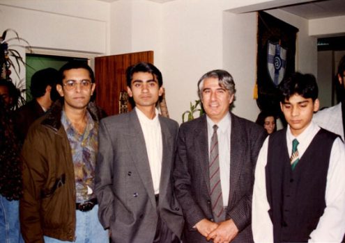1988-First-international-students